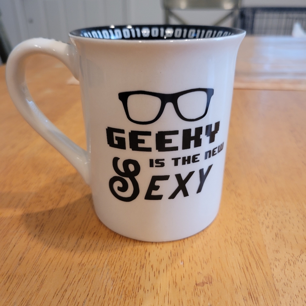 🔥 Geek White And Black Coffee Mug